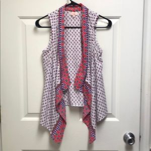 Cute sleeveless cardigan